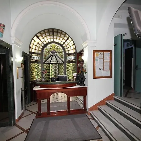 فندق Marisa روما