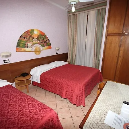 Otel Marisa 3*