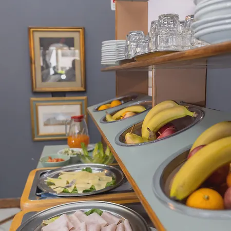 Ξενοδοχείο Marisa