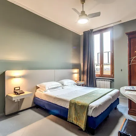 Отель Marisa 3*